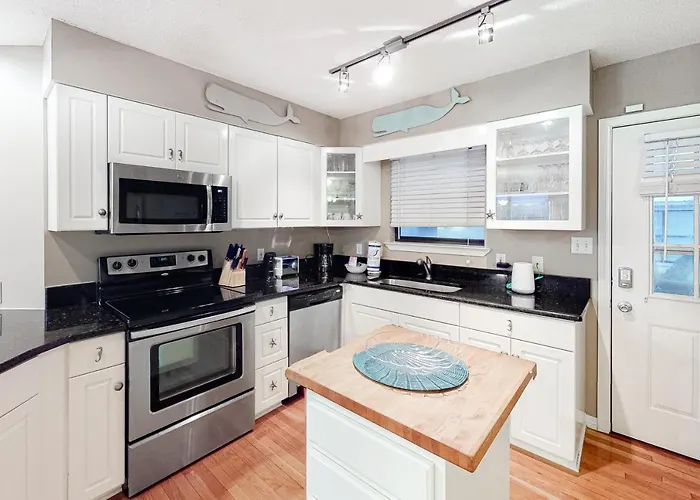 The Dugout By Meyer Vacation Holiday home Gulf Shores
